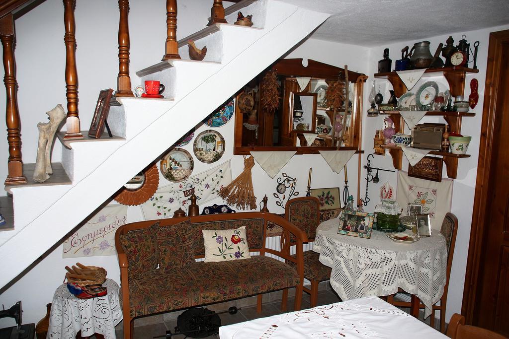 Katoikia Me Ta Pitharia Villa Prínos Dış mekan fotoğraf